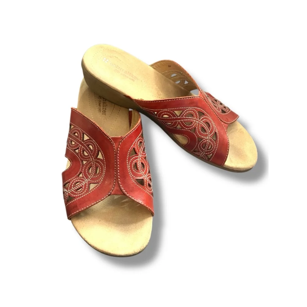 Naturalizer Red Leather Slide Sandals 9M Cutouts